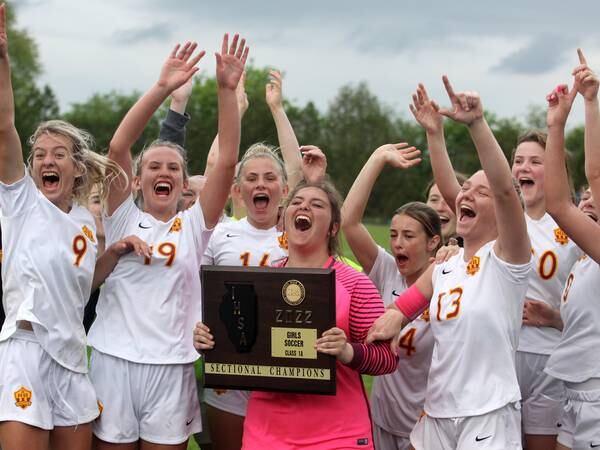 Girls soccer: Frericks sisters lead Richmond-Burton to 1A sectional title with 4-1 win over DePaul Prep
