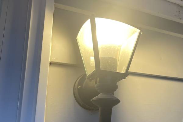 Joliet police: Don’t post on social media about going away for Thanksgiving