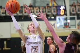Sadies Lang’s 3 ends Morris comeback bid, propels Sycamore to victory