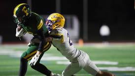 Fremd, behind Northwestern recruit Johnny O’Brien’s 4 TD passes, beats Lyons for first quarterfinal since 2009
