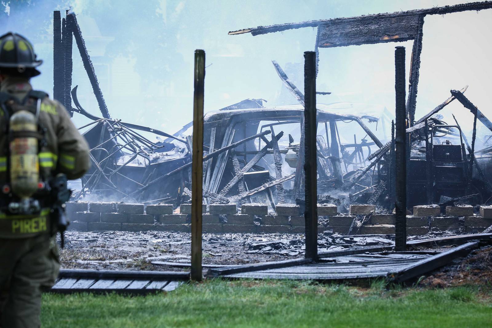 Saturday fire guts Crystal Lake garage with cars inside – Shaw Local