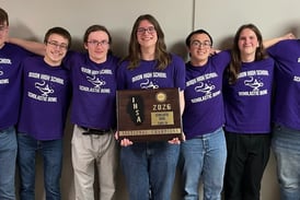 Dixon High School Scholastic Bowl Team heading to state tournament