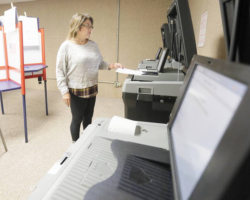 La Salle County Clerk Lori Bongartz predicts turn out will be 20% to 21% for Tuesday's consolidated election.