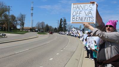 Veterans rally in McHenry against ‘goal’ to cut tens of thousands of VA jobs