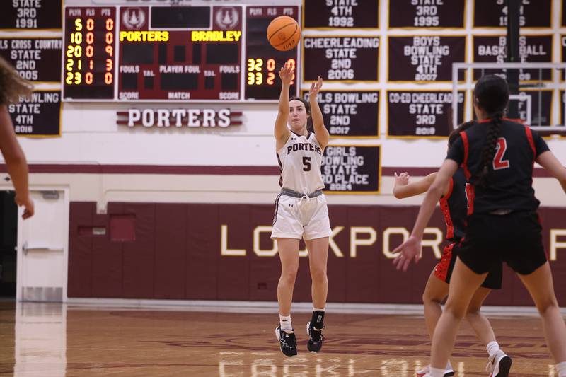 Lockport’s Addison Way takes the shot from the top of the key against Bradley-Bourbonnais on Thursday, Jan 16, 2025 in Lockport.