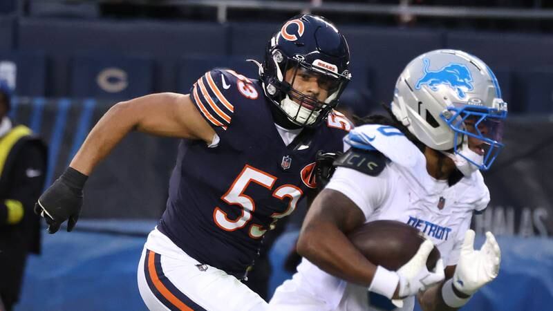 Chicago Bears’ TJ Edwards and Colston Loveland win annual Brian Piccolo Award