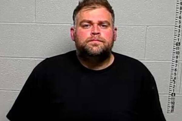 Authorities: Barrington-area man was selling stolen appliances, had homemade explosives