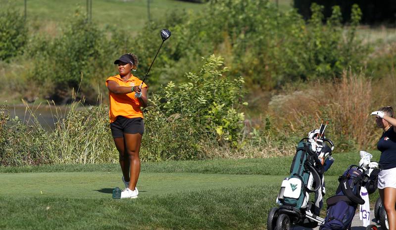 Plainfield East’s Taylor Miller tees off during the Class 2A Waubonsie Valley Girls Golf Sectional on Monday, Oct. 6, 2025 at Springbrook Golf Course in Naperville.