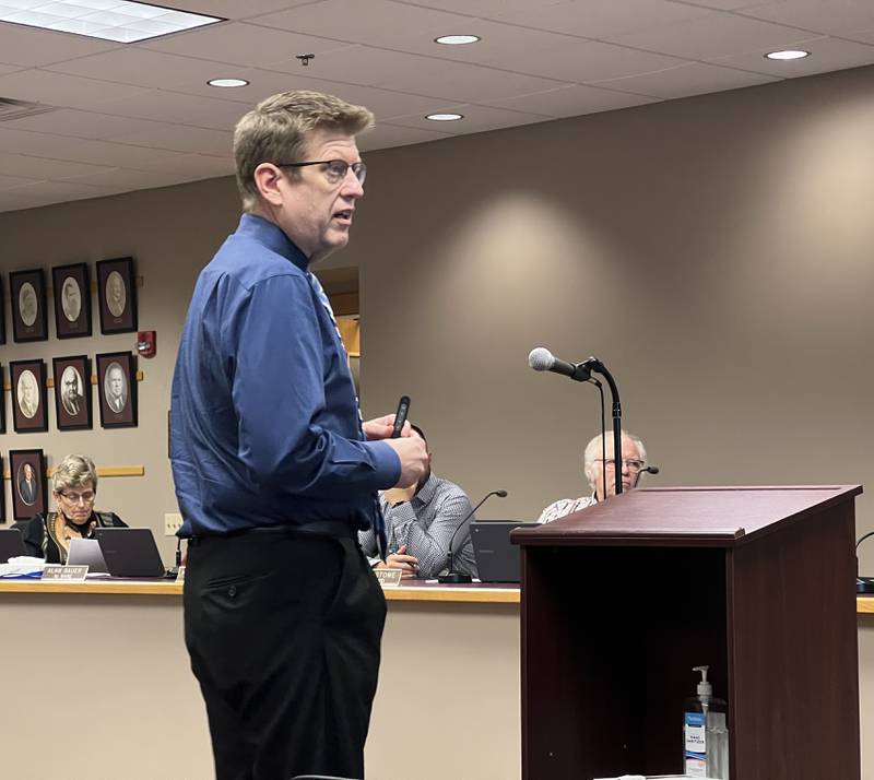 Sycamore City Manager Michael Hall presents various proposals to the Sycamore City Council on Nov. 17, 2025.