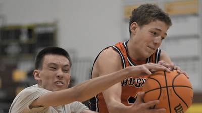 Naperville North hands Geneva first loss, advances to Hinkle Holiday Classic championship game