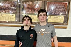 Jackson Marlett, Crystal Lake Central keep rolling with FVC win over Cary-Grove