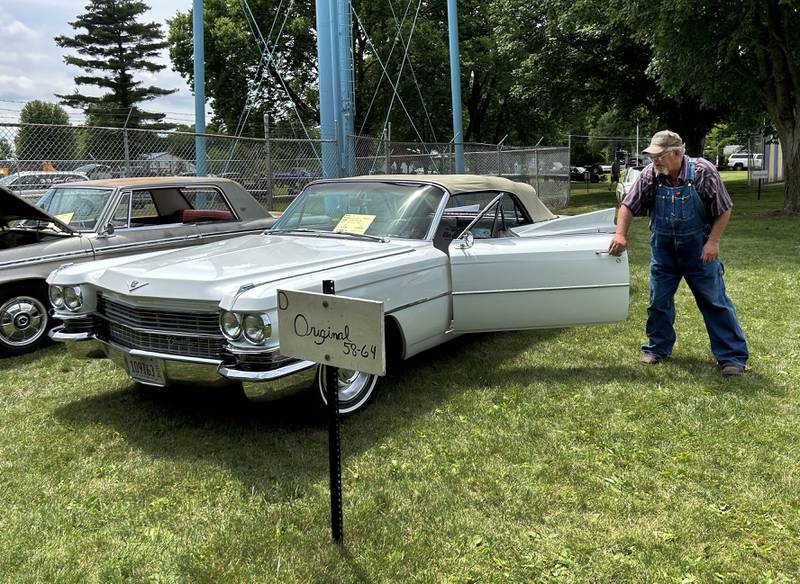 Photos New Record for Lyndon Car Show Shaw Local