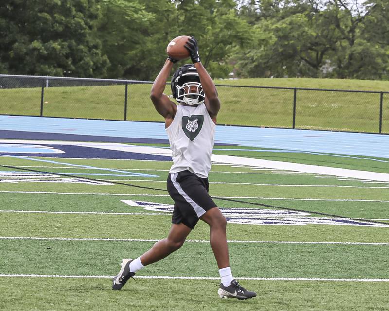 Plainfield Central's Tommy Morrisette makes a catch during the Downers Grove South 7 on 7 football tournament, July 12, 2025  in Downers Grove.