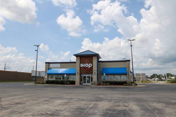 Bradley’s IHOP restaurant closed