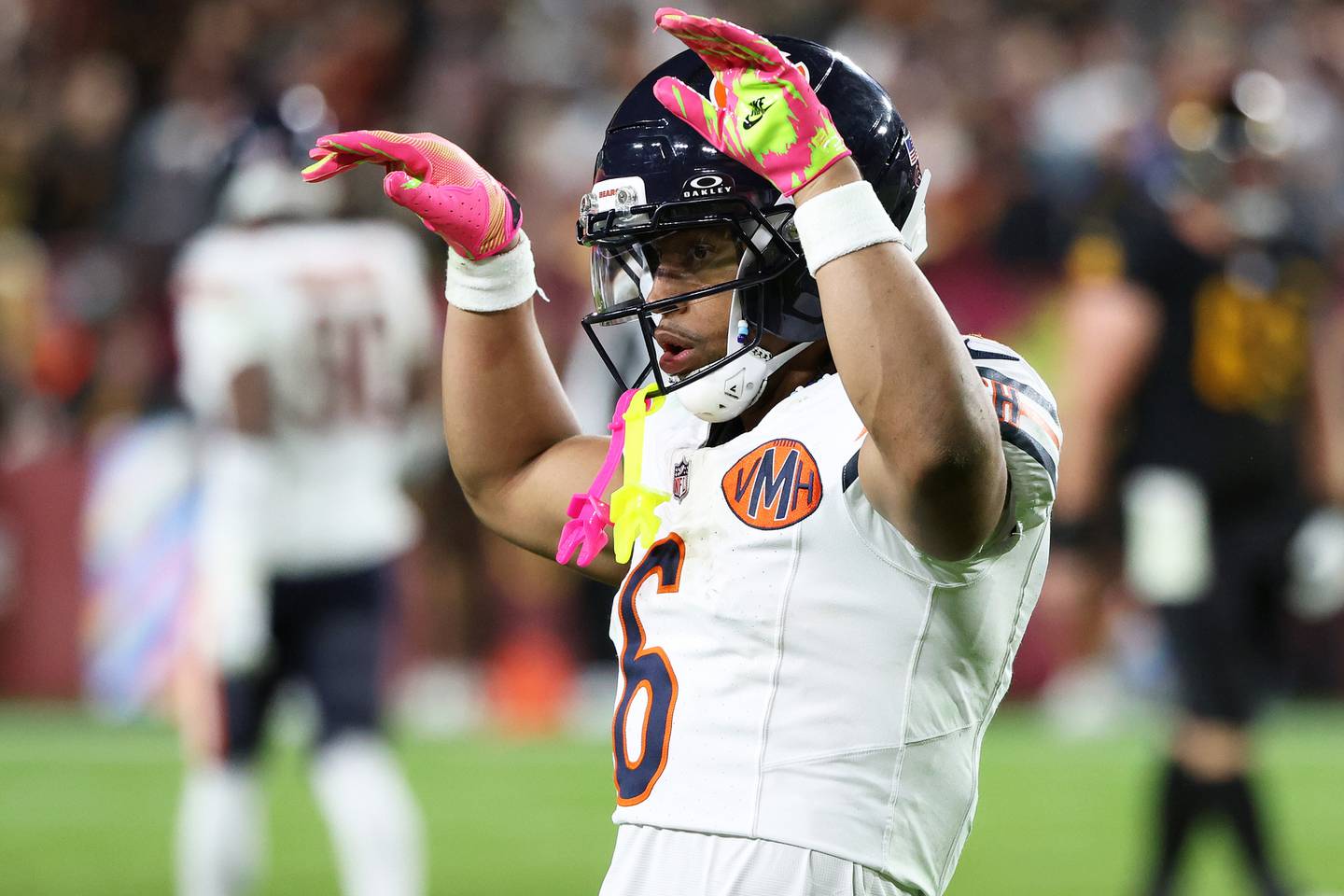 Chicago Bears cornerback Kyler Gordon (6) celebrates during an NFL football game against the Washington Commanders, Monday, Oct. 13, 2025, in Landover, Md. (AP Photo/Daniel Kucin Jr.)