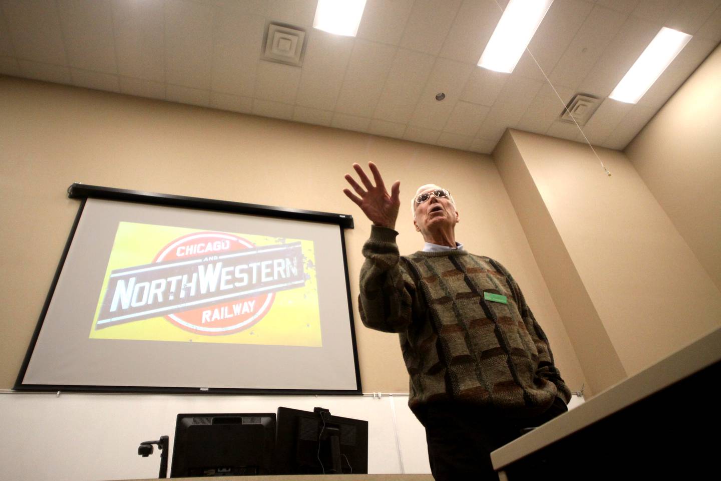 Craig Pfannkuche makes a presentation on cultivating research from railroad records during a meeting of the McHenry County Illinois Genealogical Society on Thursday, March, 9, at McHenry County College. Thursday was the group’s first in-person meeting since before the pandemic.