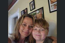 Joliet mom donating kidney to teen son