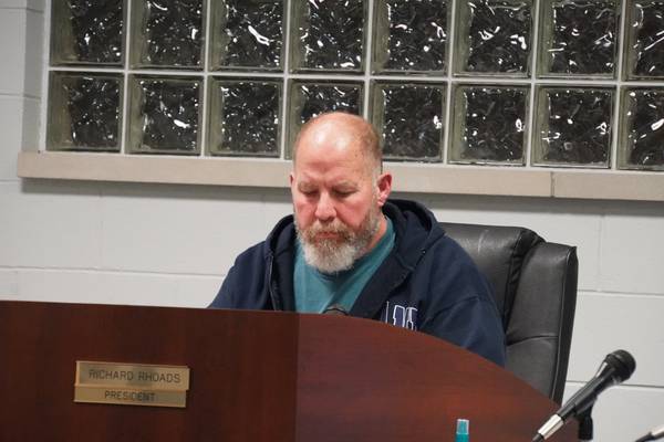 Hillcrest village president Rhoads resigns, Potter voted president pro tempore