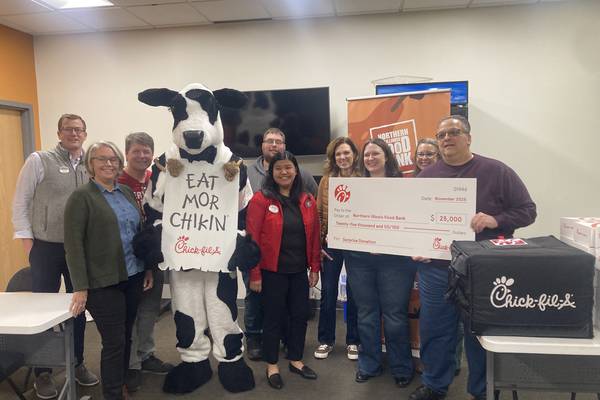 Joliet Chick-fil-A surprises Northern Illinois Food Bank employees with lunch, check before Thanksgiving