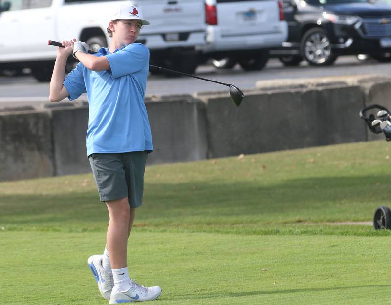 Marquette's Tate Hopkins tees off during the Class 1A Regionals on Wednesday, Oct. 1, 2025 at Deer Park Golf Club in Oglesby.