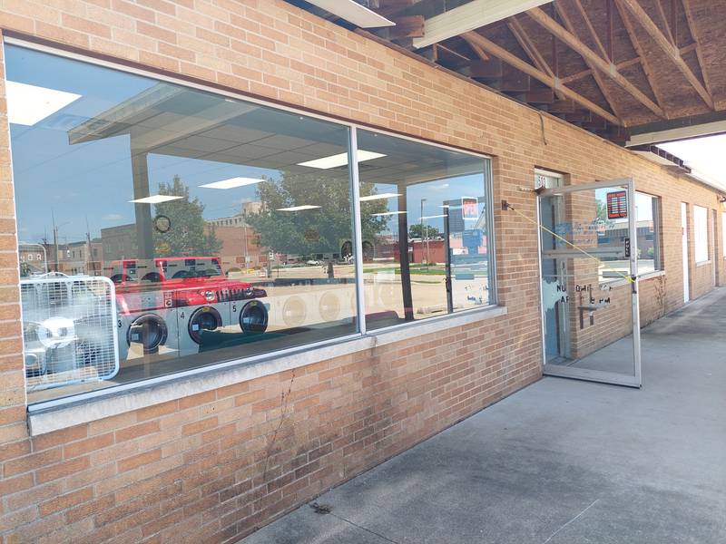 Polish Wash Laundromat, 503 E. Bridge St., Streator, has reopened.