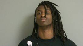 Streator police arrest 2 after finding firearm in vehicle