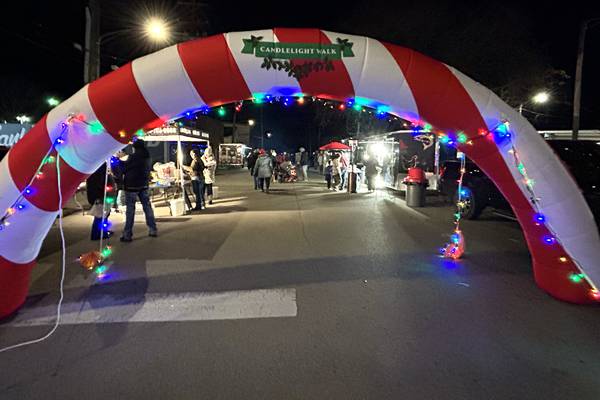 Oregon’s 39th annual Candlelight Walk is Nov. 29