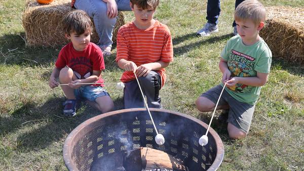 Enjoy fun fall family time at Batavia’s S’mores & More Oct. 4
