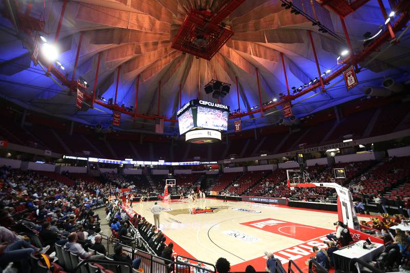 A wide-angle view during the Class 4A State girls basketball championship game on Saturday, March 7, 2026 at CEFCU Arena in Normal.