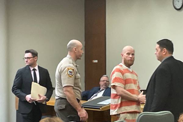 Streator strangulation case on hold over evidence dispute