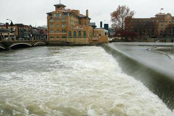 St. Charles installing new water meters, workers no longer have to come by homes for readings