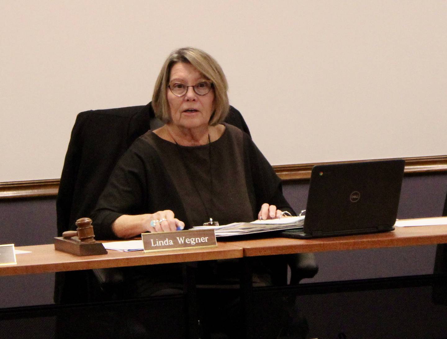 Dixon Public Schools board of education President Linda Wegner convenes the meeting Wednesday, Oct. 19, 2022 at the district offices on Franklin Road in Dixon.