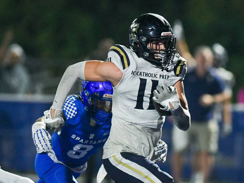 IC Catholic Prep, on Grant Bowen’s go-ahead TD catch, wins thriller at St. Francis
