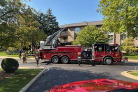 Lockport crews puts out apartment fire