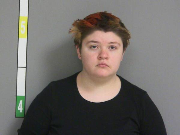 La Salle mother to stand trial Aug. 4 on charge of fracturing baby’s leg
