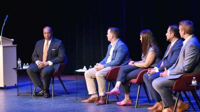 ‘Indiana is moving fast’: Arlington Heights group rallies to keep Bears in Illinois