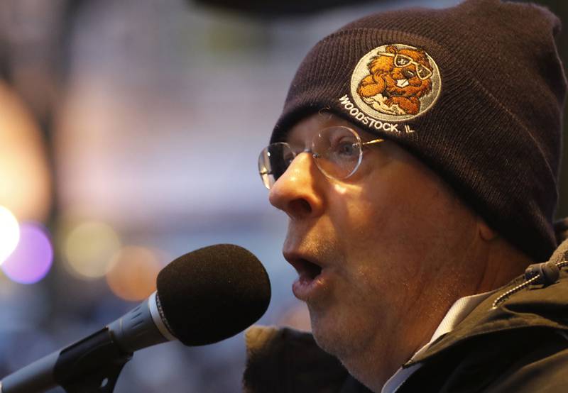Stephen Tobolowsky who played "Ned Ryerson" in the movie "Groundhog Day" that was filmed in Woodstock, speaks to the crowd on Monday, Feb. 2, 2026, during the annual Groundhog Day Prognostication in the Woodstock Square.