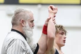 Marian Central wins IHSA Class 2A boys wrestling regional at Harvard