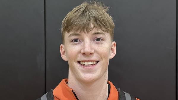 St. Charles East continues conference dominance, gets eight bonus-point victories to take down Batavia
