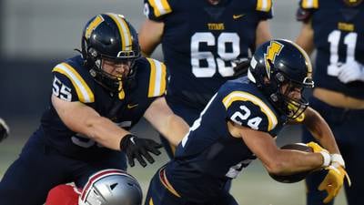 Glenbrook South rallies with last-minute TD, 2-point conversion to beat Palatine