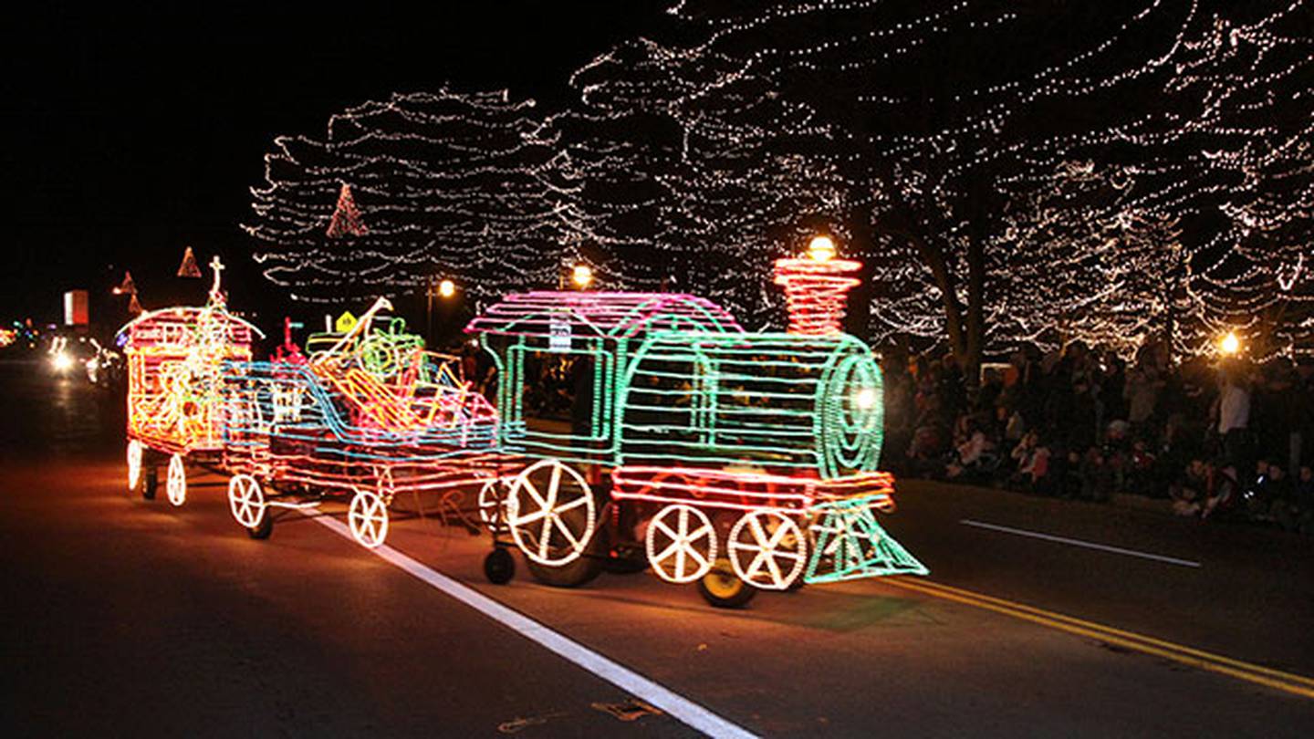 St. Charles Holiday poised to dazzle Nov. 2425 Shaw Local