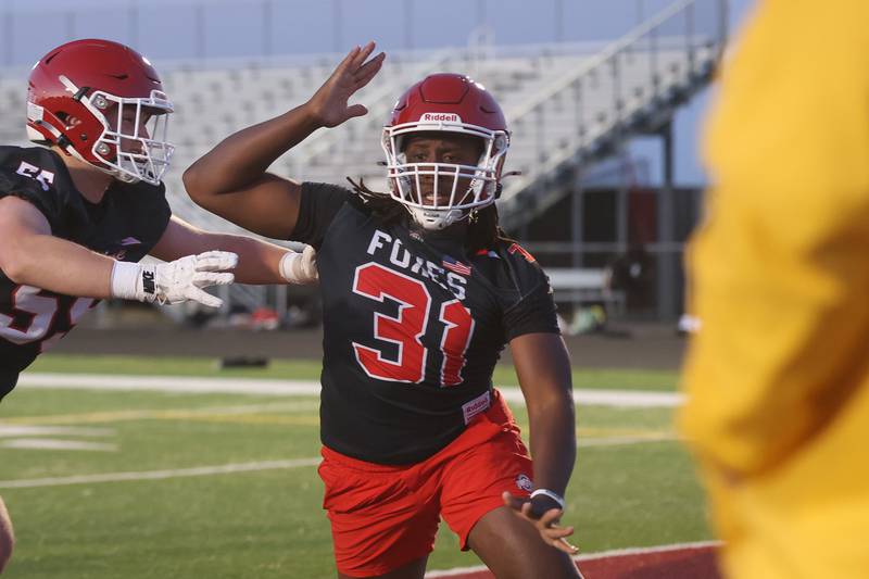 Yorkville’s James Sapp makes a swim move at the IHSA Southwest Suburb Showcase combine on Thursday, May 7, 2026 at Plainfield North High School.