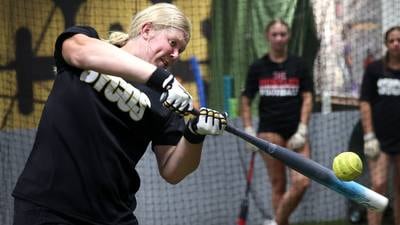 Photos: Sycamore Sycos 16u softball team practices for upcoming tournaments