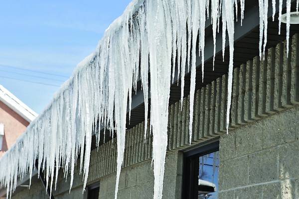 DuPagePads meets ‘unprecedented’ need for shelter from cold with overnight warming center