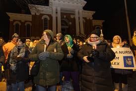 Ottawa hosts candlelight vigil for slain Minnesota nurse