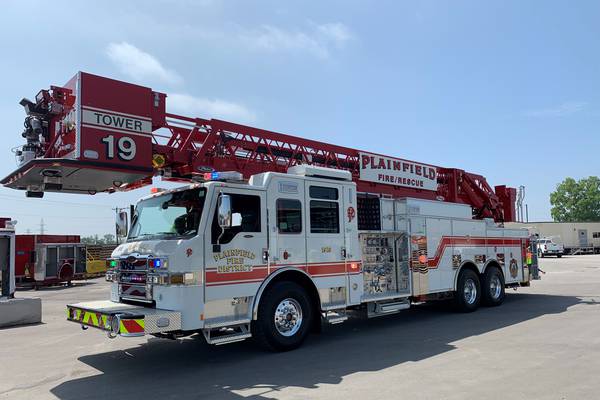 Driver killed in single-car crash in Plainfield 
