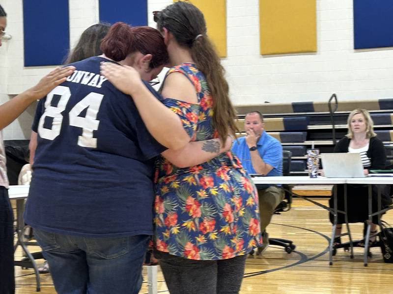 125 attend Polo School Board meeting to get answers about June 14 shooting deaths 