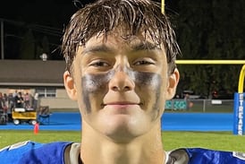 Big second half propels Woodstock past Sandwich for 5th victory