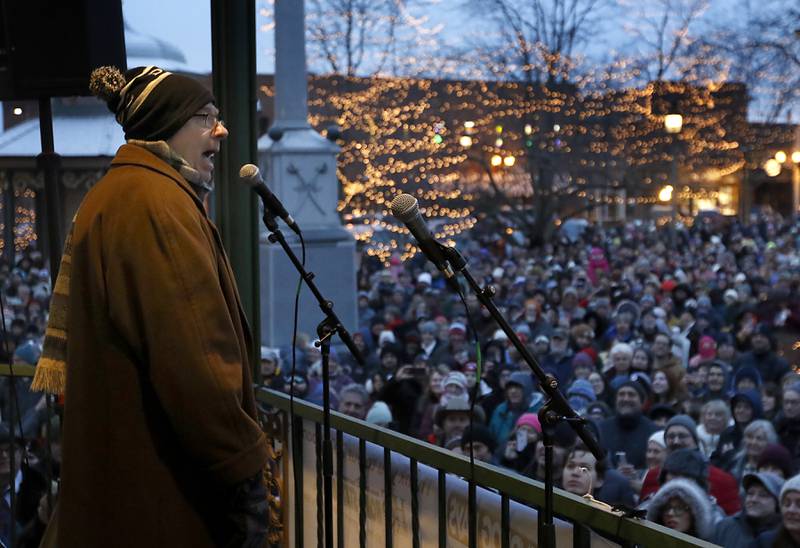 Stephen Tobolowsky who played "Ned Ryerson" in the movie "Groundhog Day" talks about the importance of art magic that brings people together on Sunday, Feb. 2, 2025, during the annual Groundhog Day Prognostication in the Woodstock Square.