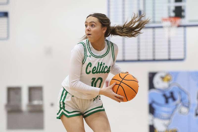 Providence’s Liv Anderson looks to pass against Hillcrest in the Class 3A Hillcrest Sectional championship game on Thursday, Feb. 26, 2026 in Hillcrest.